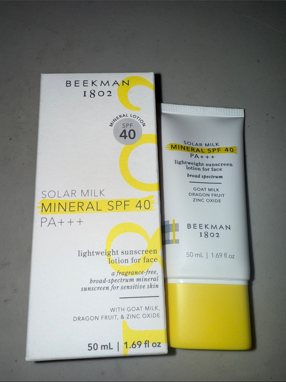 Beekman 1802 Solar Milk Mineral SPF 40 PA+++ Set